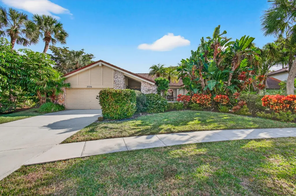 2036 Amesbury Circle Wellington FL 33414