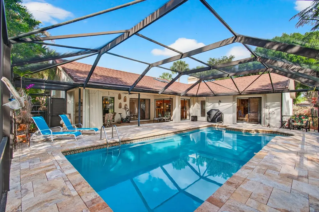 2036 Amesbury Circle Wellington FL 33414