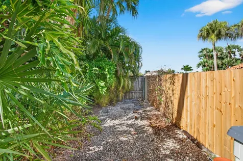 2036 Amesbury Circle Wellington FL 33414