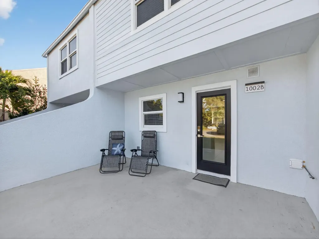 1002 Shorewinds Drive Hutchinson Island FL 34949