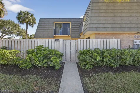 1101 11th Way West Palm Beach FL 33407
