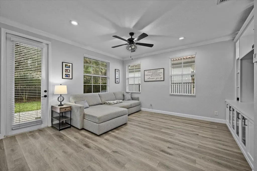 627 Castle Drive Palm Beach Gardens FL 33410