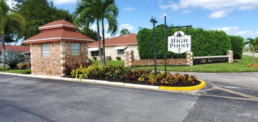 4835 NW 3rd Court Delray Beach FL 33445