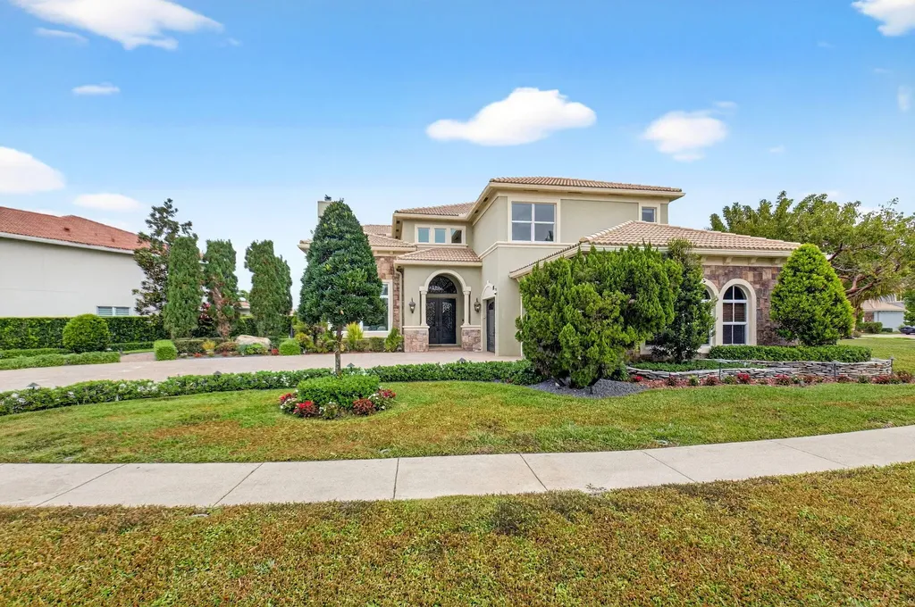 8859 Cobblestone Point Circle Boynton Beach FL 33472