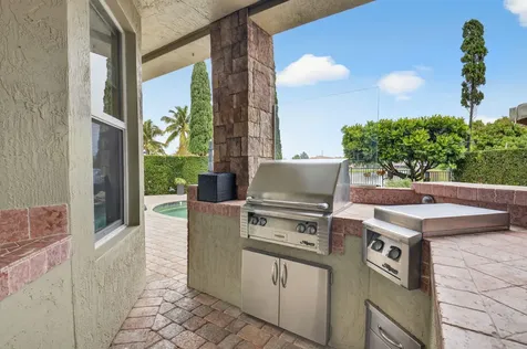 8859 Cobblestone Point Circle Boynton Beach FL 33472