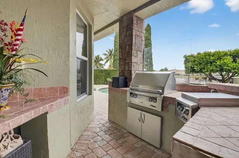 8859 Cobblestone Point Circle Boynton Beach FL 33472