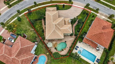 8859 Cobblestone Point Circle Boynton Beach FL 33472