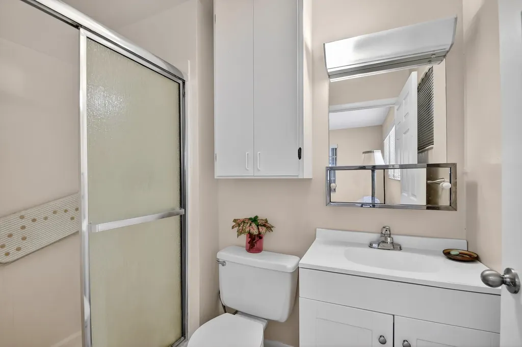113 Lake Olive Drive West Palm Beach FL 33411