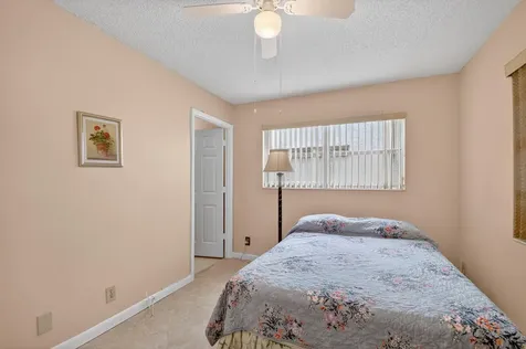 113 Lake Olive Drive West Palm Beach FL 33411