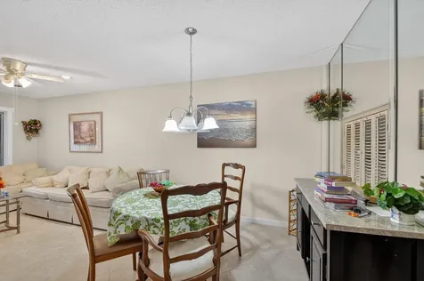 113 Lake Olive Drive West Palm Beach FL 33411