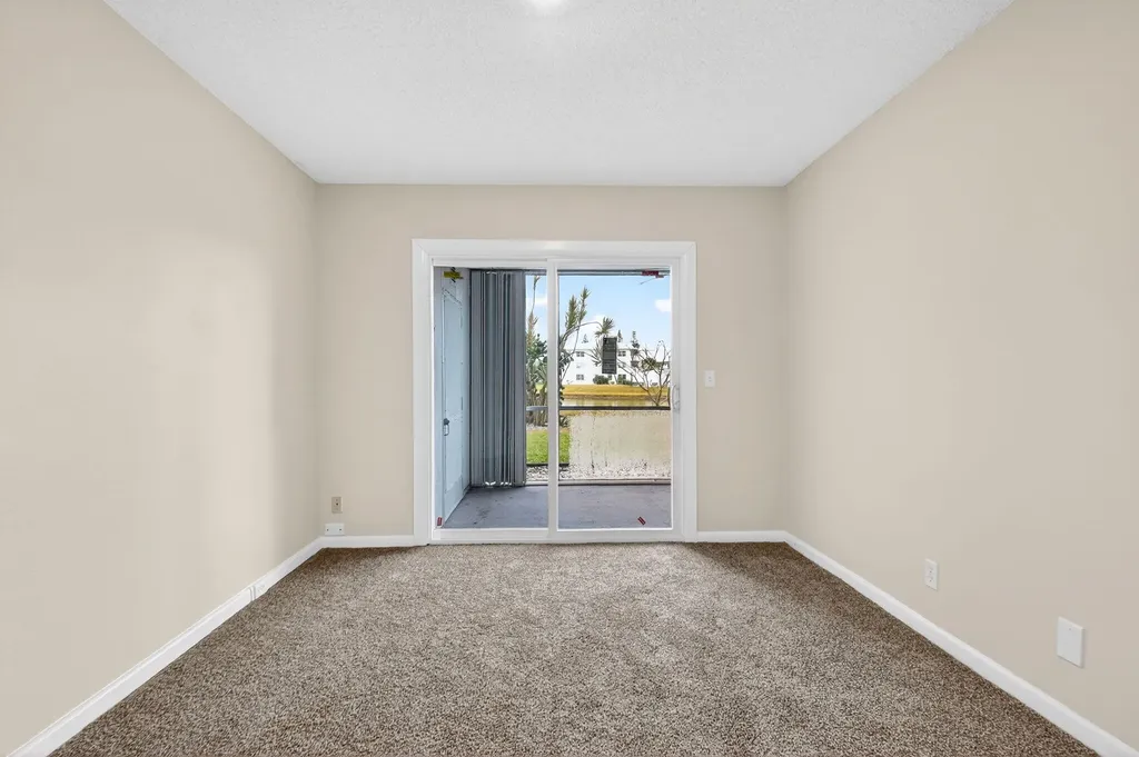 168 Wellington J West Palm Beach FL 33417