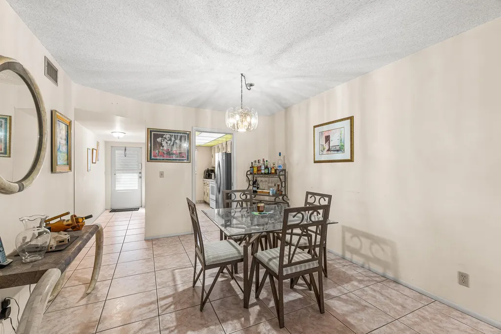 2700 SW 22nd Avenue Delray Beach FL 33445