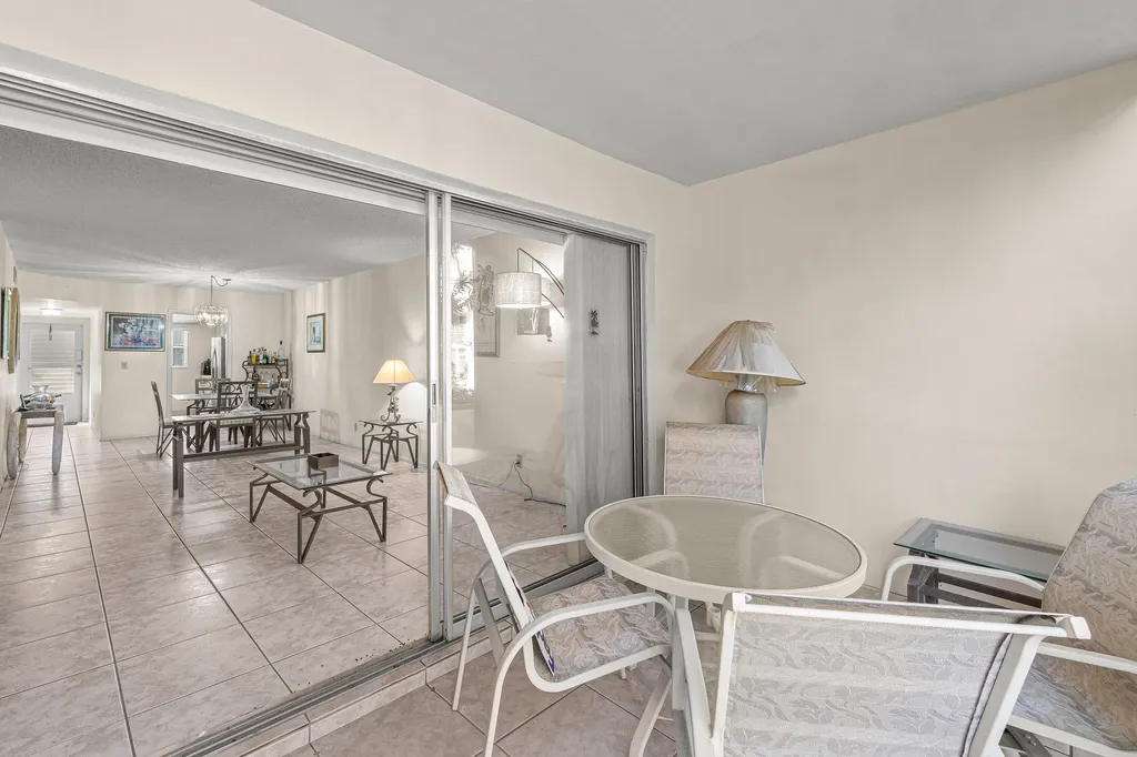 2700 SW 22nd Avenue Delray Beach FL 33445