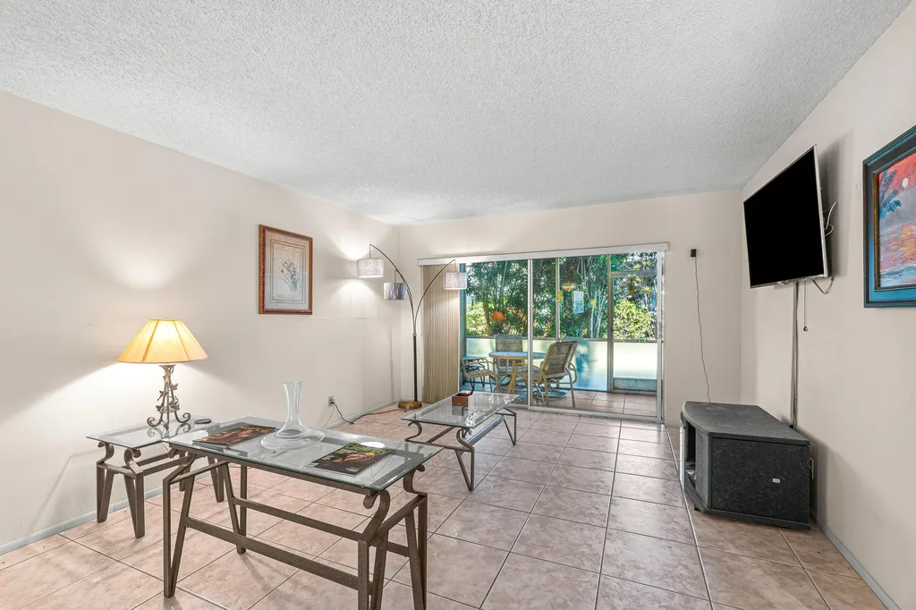 2700 SW 22nd Avenue Delray Beach FL 33445