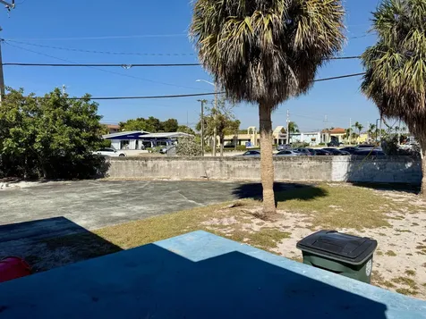401 NE 15th Terrace Boca Raton FL 33432