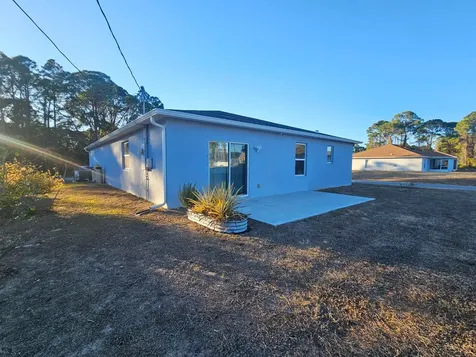 261 Wisteria Avenue NW Palm Bay FL 32907