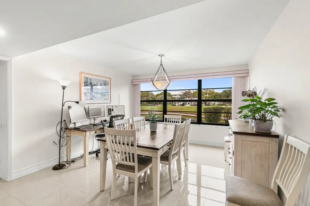 6049 Balboa Circle Boca Raton FL 33433