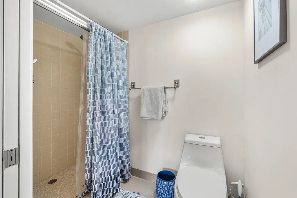 6049 Balboa Circle Boca Raton FL 33433