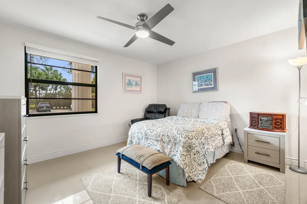 6049 Balboa Circle Boca Raton FL 33433