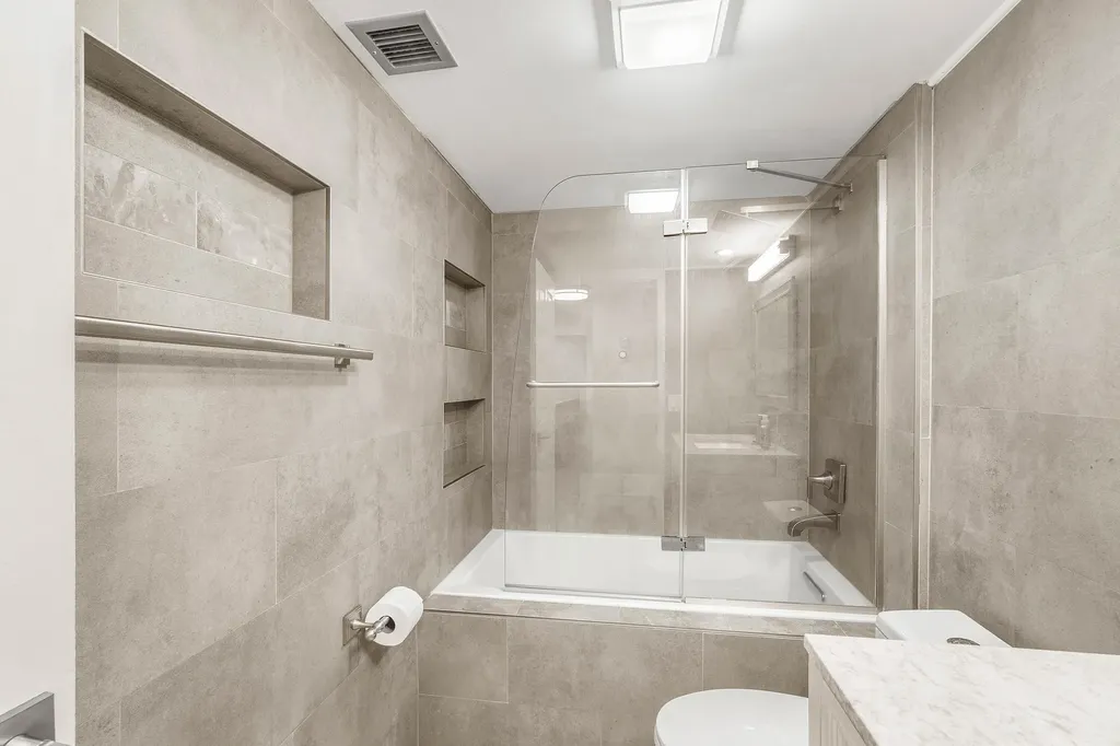 6049 Balboa Circle Boca Raton FL 33433