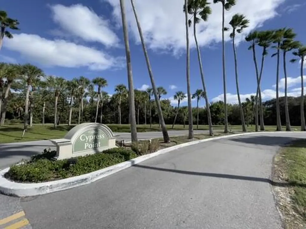 202 Cypress Point Drive Palm Beach Gardens FL 33418