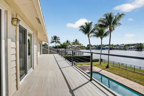 17421 Spring Tree Lane Boca Raton FL 33487