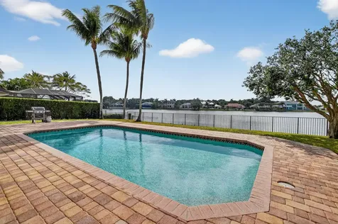 17421 Spring Tree Lane Boca Raton FL 33487