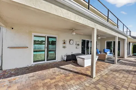 17421 Spring Tree Lane Boca Raton FL 33487