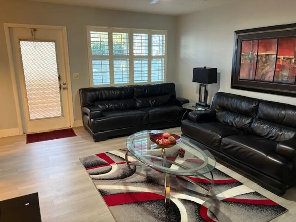 1015 Cornwall A Boca Raton FL 33434