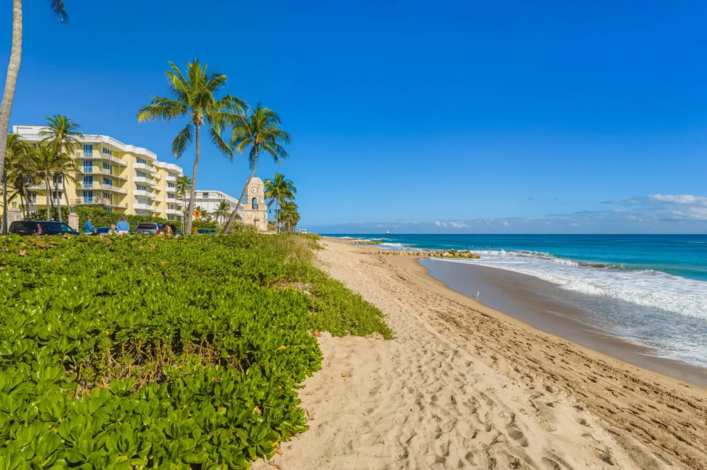 100 Worth Avenue Palm Beach FL 33480