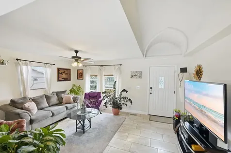 517 NW Floresta Drive Port St Lucie FL 34983