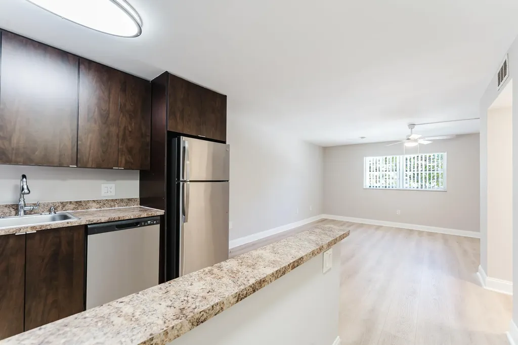 650 SW 2nd Avenue Boca Raton FL 33432