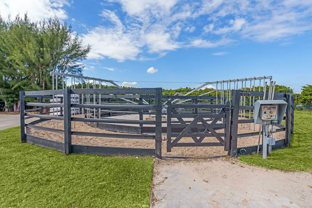 13155 Southfields Road Wellington FL 33414