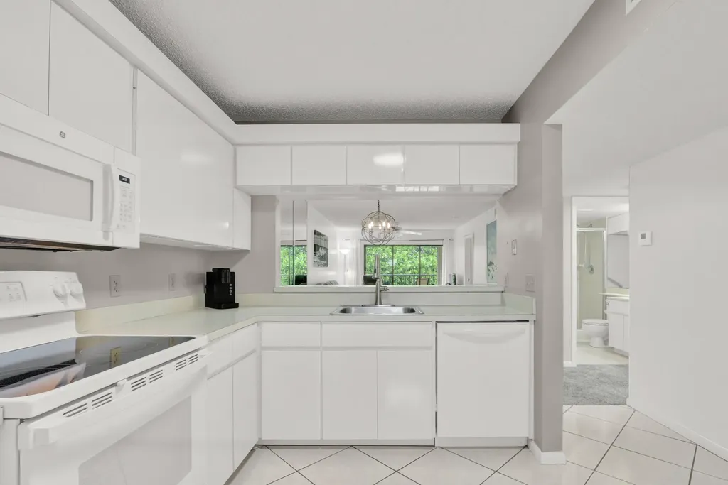 115 Bamboo Road Palm Beach Shores FL 33404