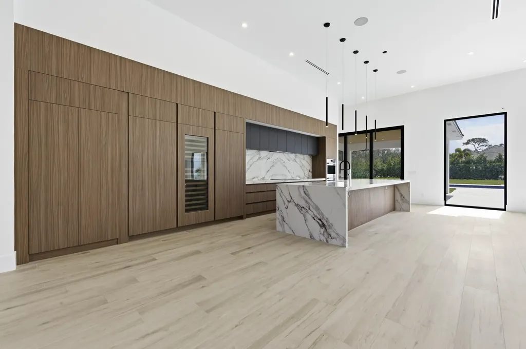 5770 Dixie Belle Road Palm Beach Gardens FL 33418