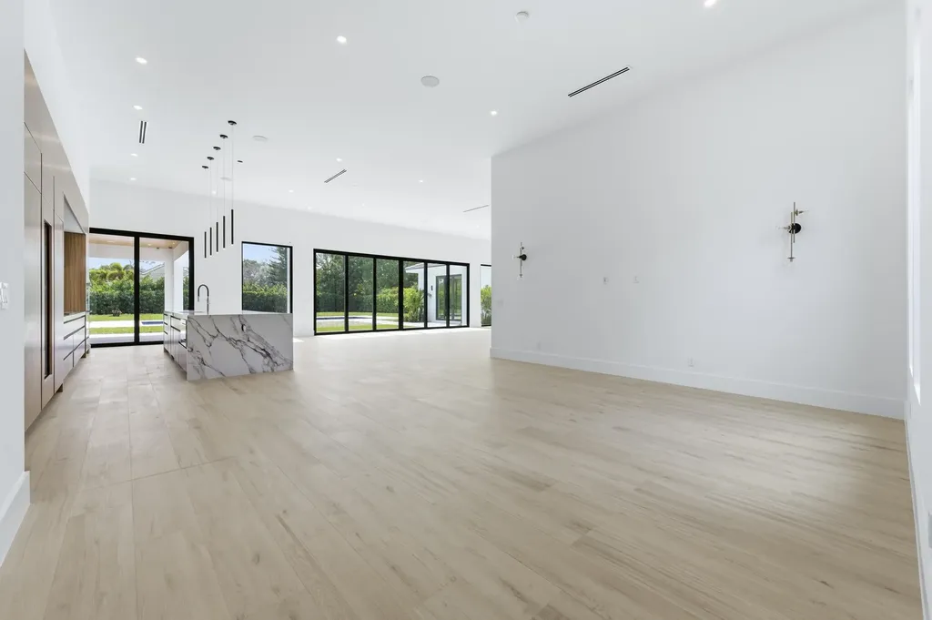 5770 Dixie Belle Road Palm Beach Gardens FL 33418