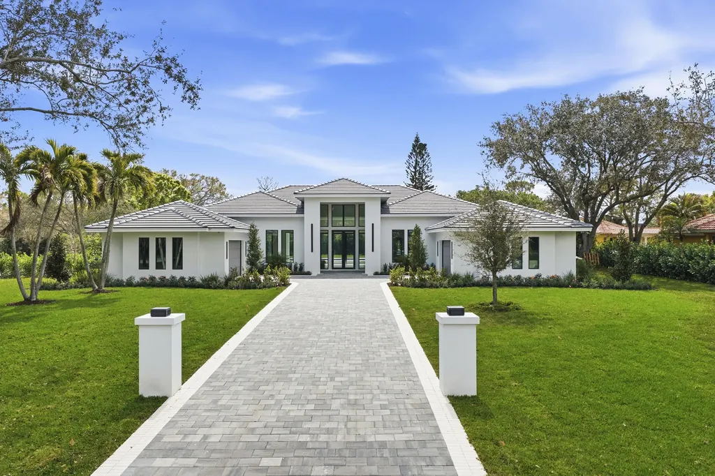 5770 Dixie Belle Road Palm Beach Gardens FL 33418