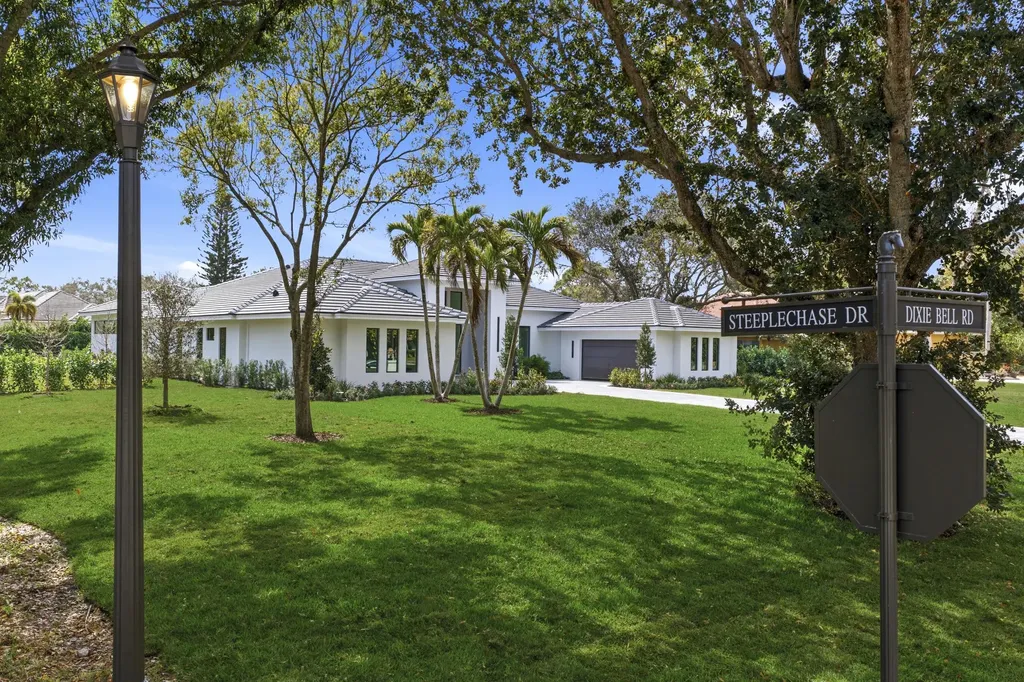 5770 Dixie Belle Road Palm Beach Gardens FL 33418