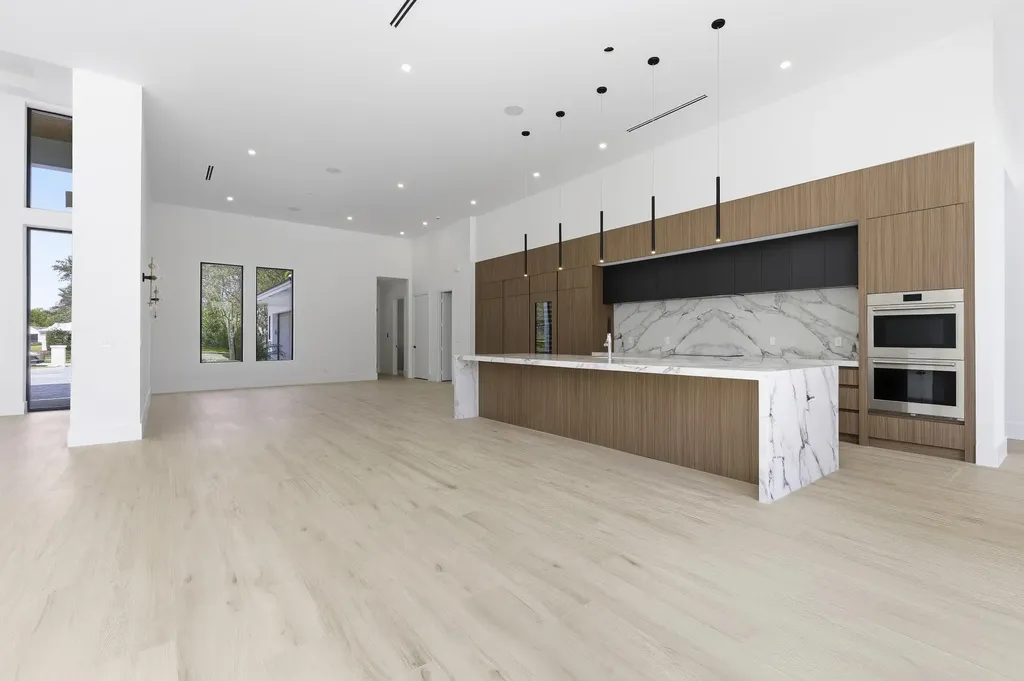 5770 Dixie Belle Road Palm Beach Gardens FL 33418