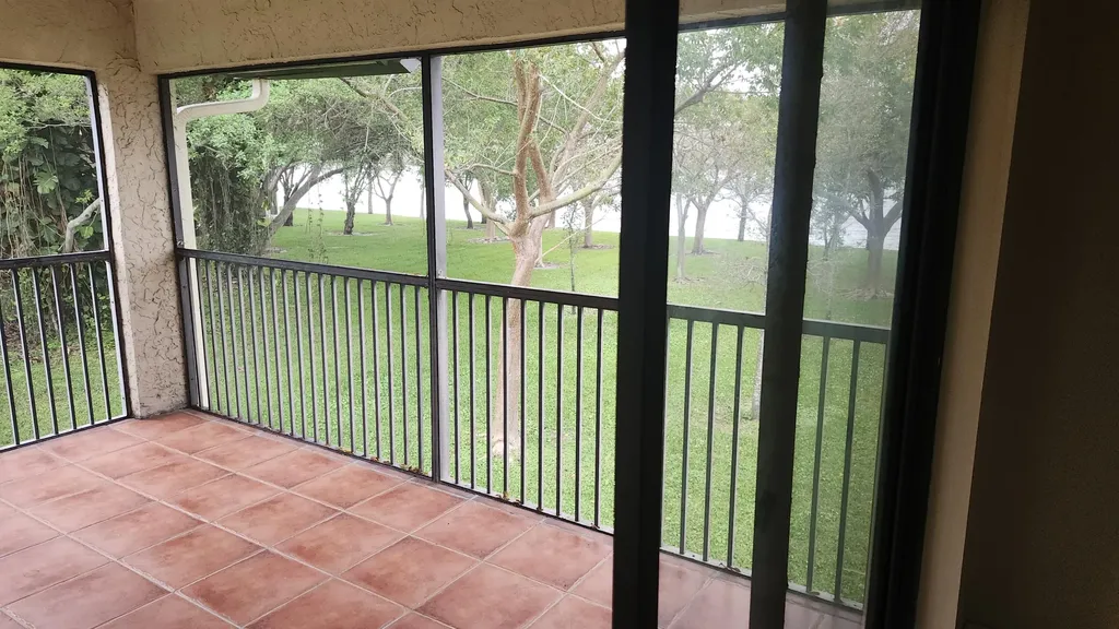 2012 Congressional Way Deerfield Beach FL 33442