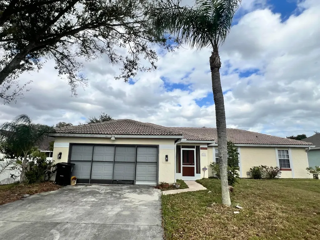 5110 NW Erskin Terrace Port St Lucie FL 34983