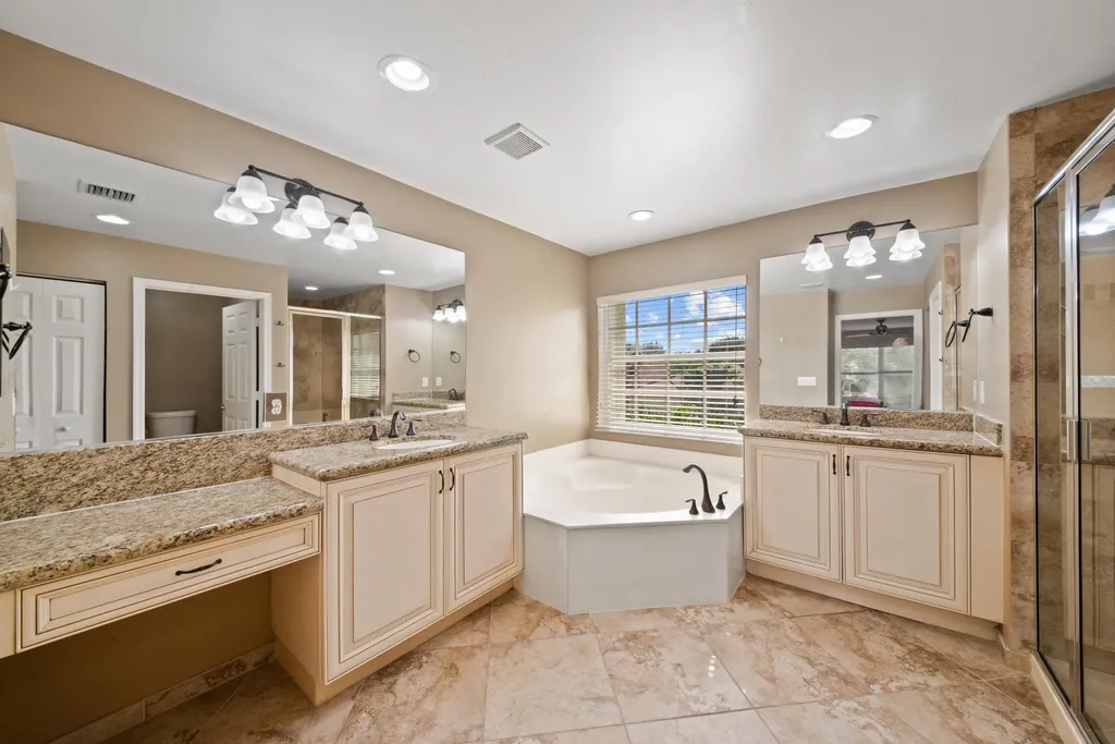 7865 Jewelwood Drive Boynton Beach FL 33437