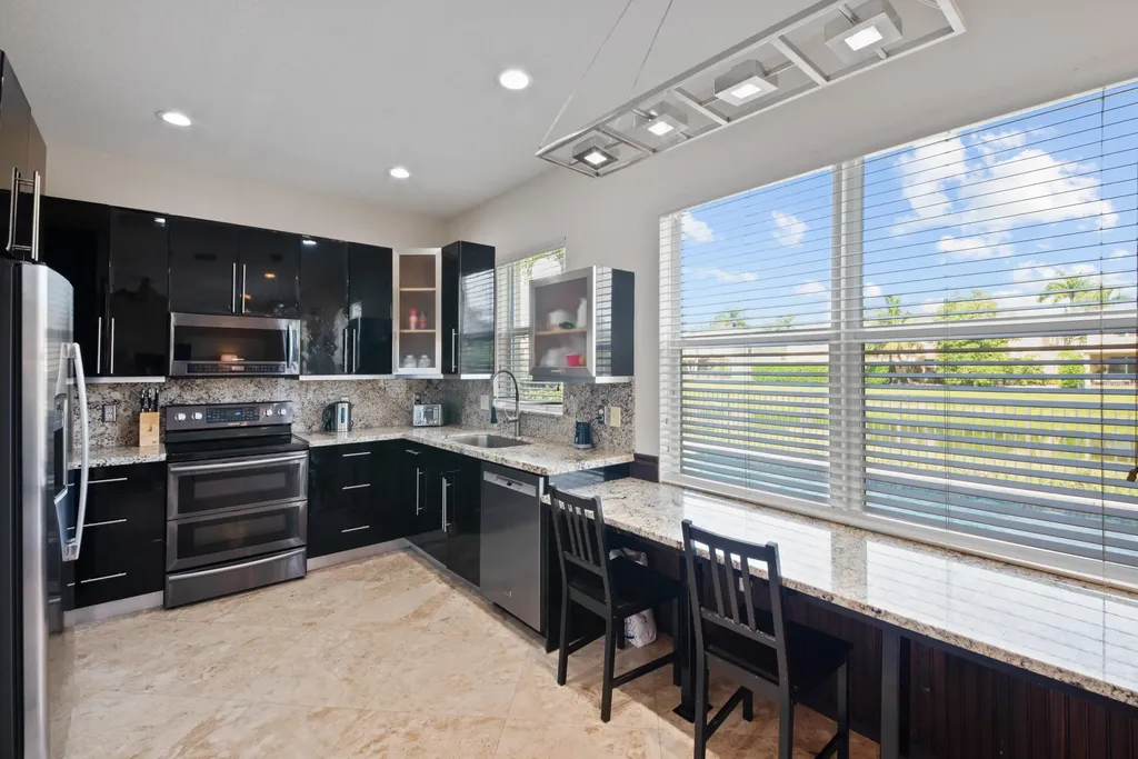 7865 Jewelwood Drive Boynton Beach FL 33437
