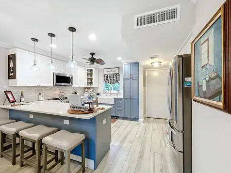 3060 Holiday Springs Boulevard Margate FL 33065