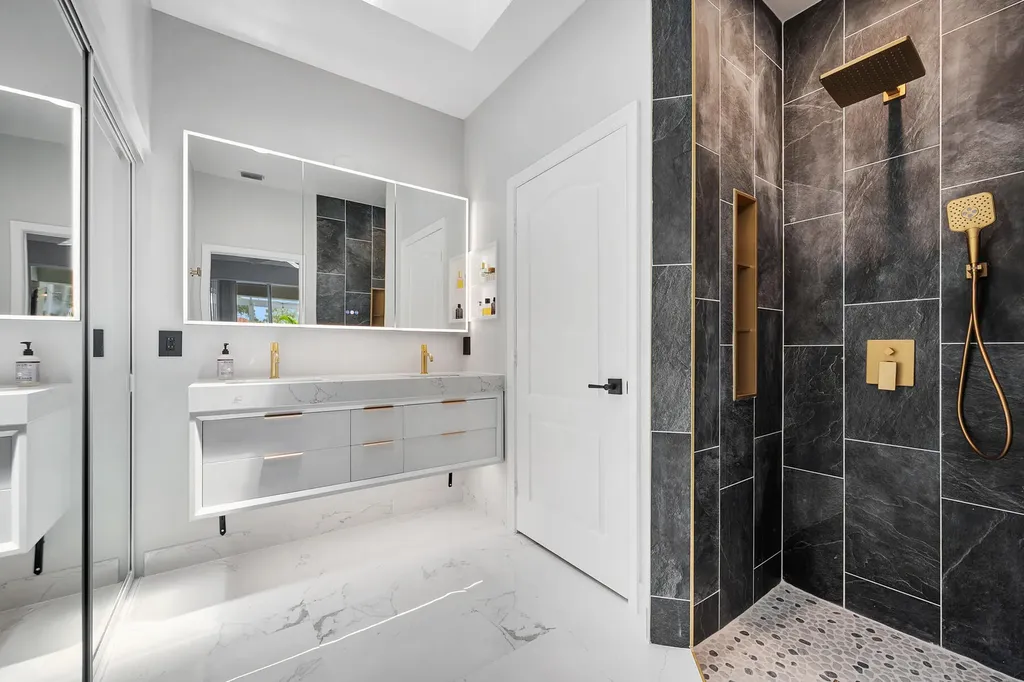 8193 Sandpiper Way West Palm Beach FL 33412