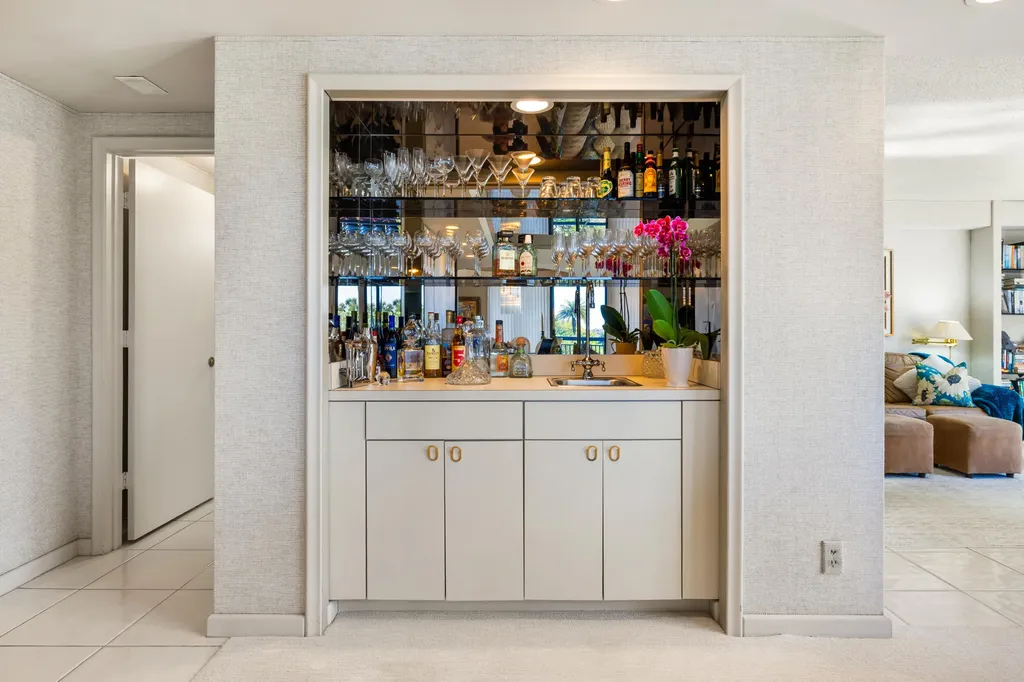 3140 S Ocean Boulevard Palm Beach FL 33480