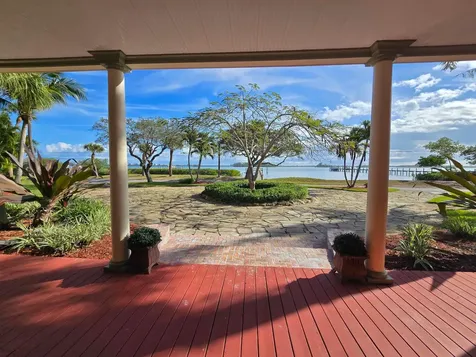 2515 N Indian River Drive Fort Pierce FL 34946