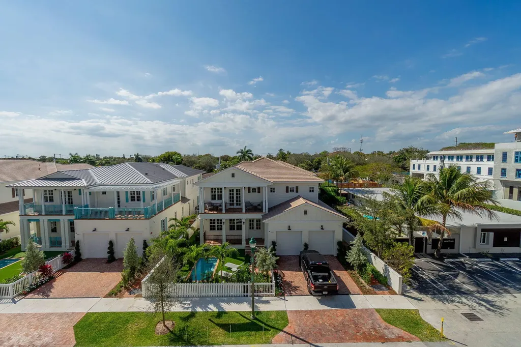 111 SE 1st Avenue Delray Beach FL 33444