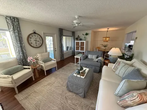 338 Pine Ridge Circle Greenacres FL 33463