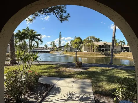 338 Pine Ridge Circle Greenacres FL 33463